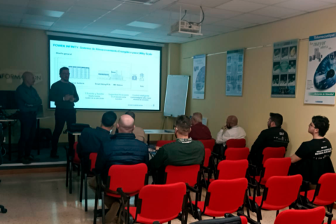 Sensa Servicios Eléctricos celebra una sesión formativa con las novedades de ZCS Azzurro